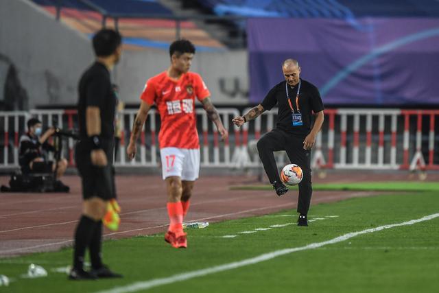 吉林省委书记与网络名人共话文化传播与历史解读