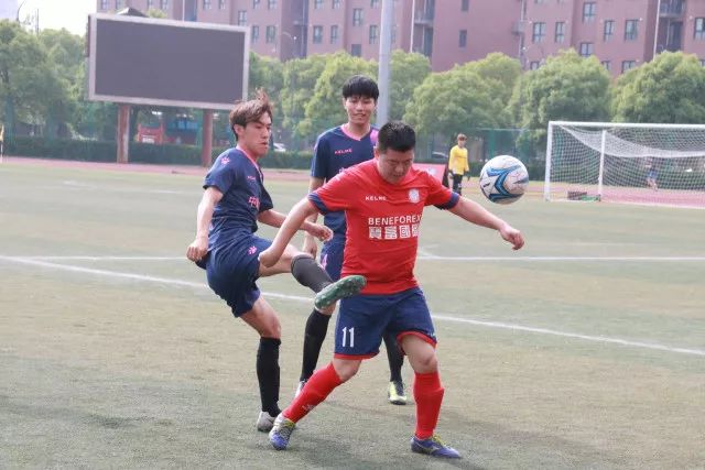 胡塞武装首次攻击沙特东部石油核心设施